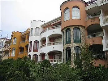 Apartaments Comte D'Empuries Empuriabrava İspanya