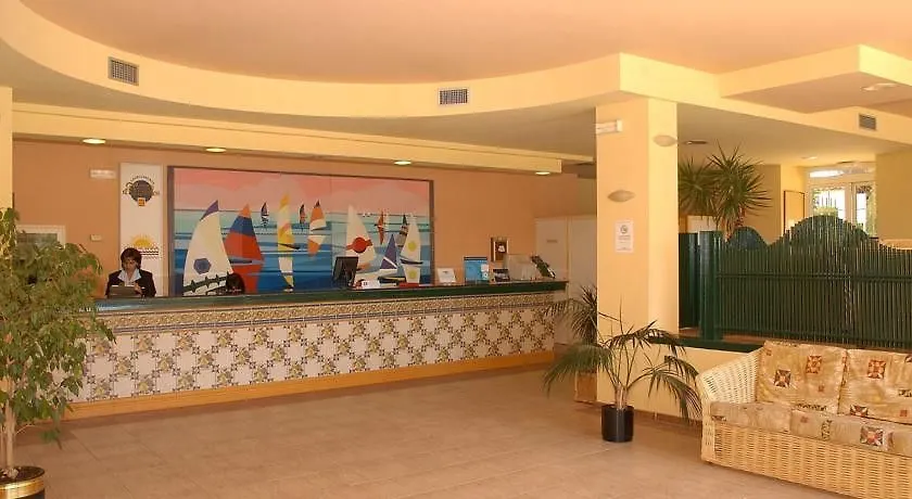 ** Hotel Apartaments Comte D'Empuries Empuriabrava Spanje